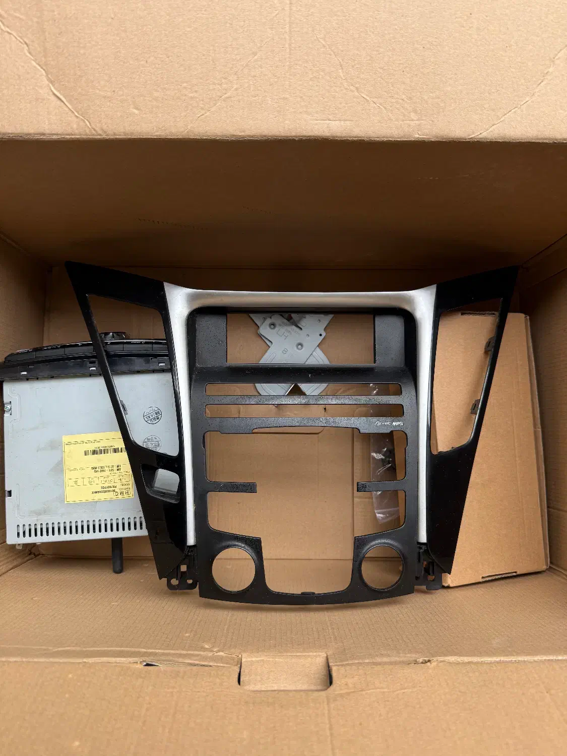 سوناتا yf|پخش‌کننده همراه|رشت, دیلمان|دیوار