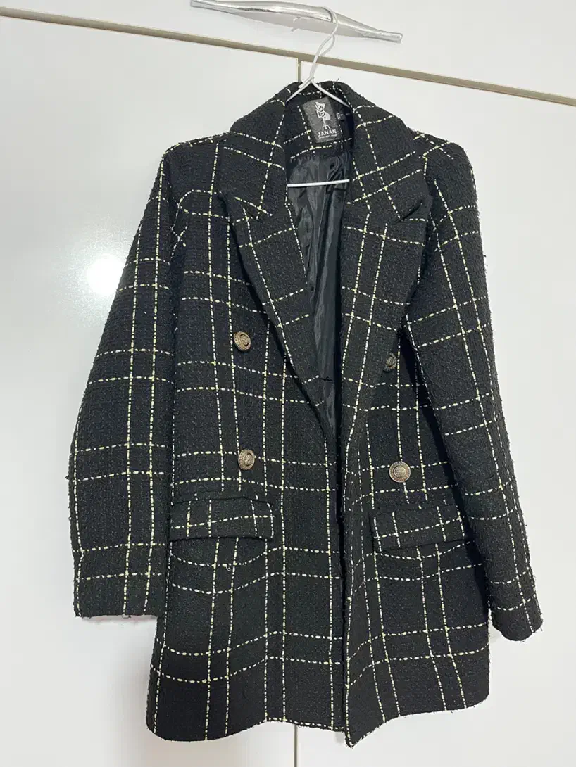 پالتو|لباس|رشت, استقامت ۱|دیوار