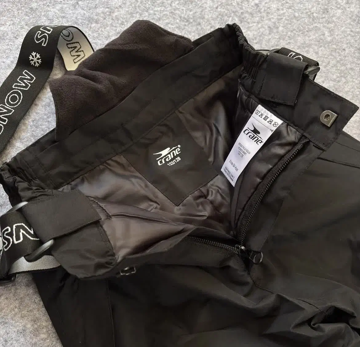 لباس اسکی بچگانه|کفش و لباس بچه|مهاباد (آذربایجان غربی), |دیوار