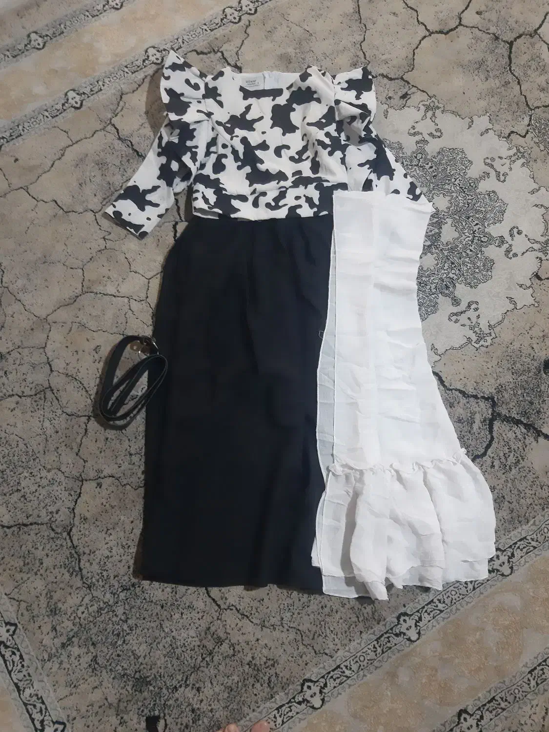 لباس مجلسی|لباس|پاکدشت, پاکدشت (مامازند)|دیوار