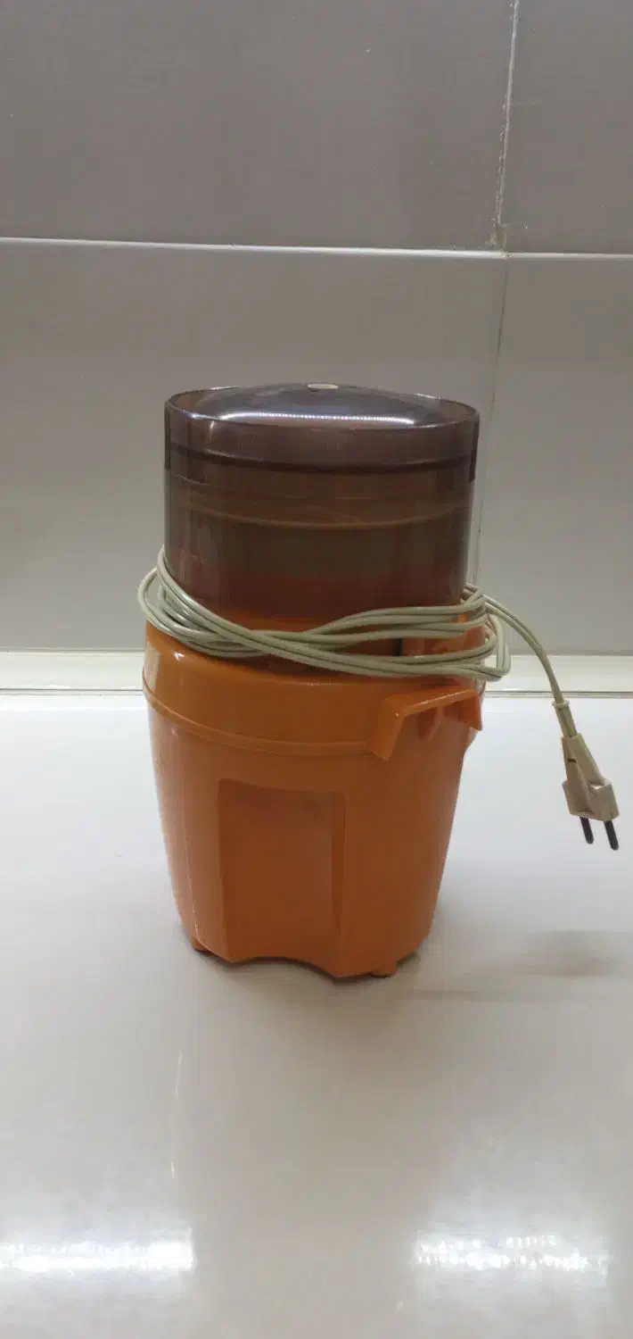 یک دو سه|خردکن، آسیاب، غذاساز|مراغه, |دیوار