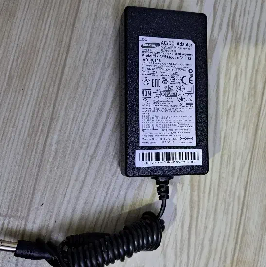 آداپتور سامسونگ|قطعات و لوازم جانبی رایانه|تهران, ونک|دیوار