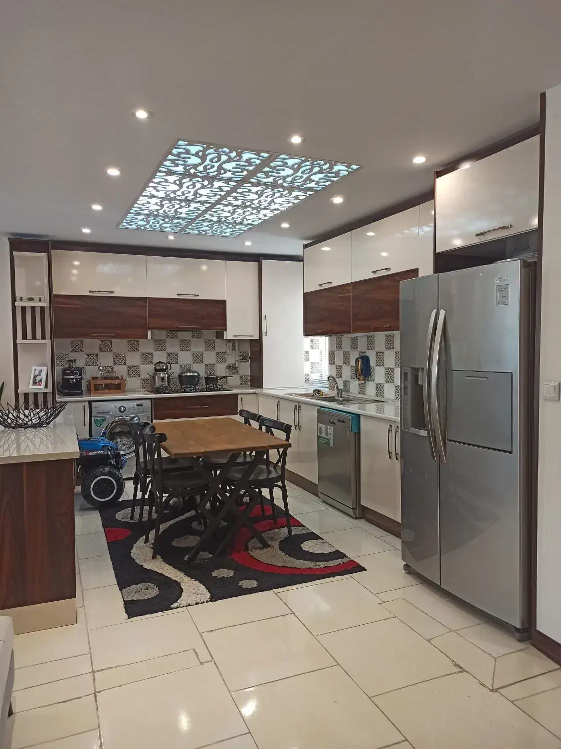 خواص ترین واحد طبقه اول با ۵۰ متر تراس،خ ولیعصر|فروش آپارتمان|پردیس, فاز ۸|دیوار