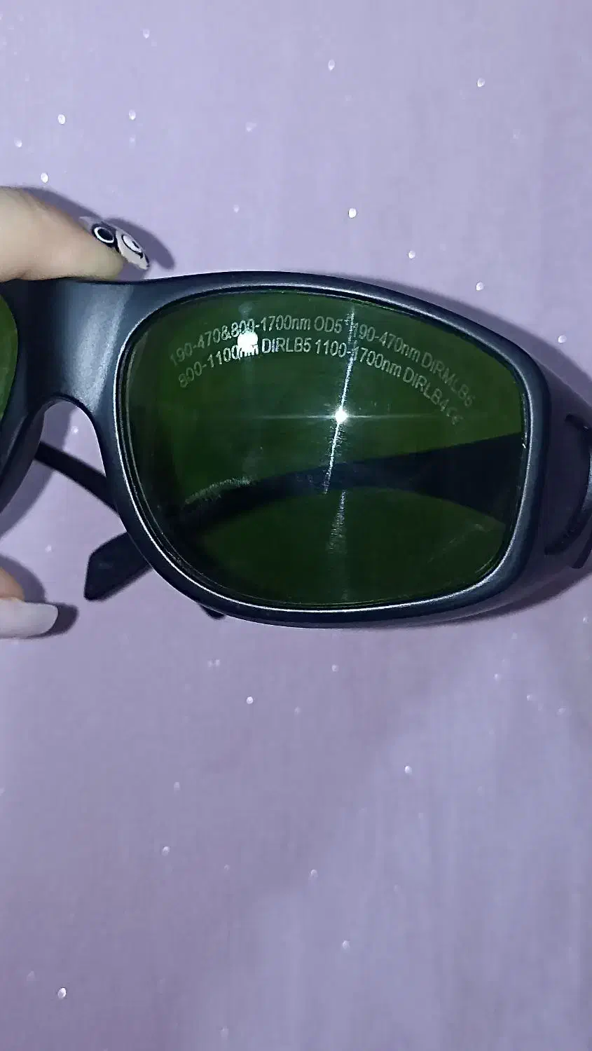 عینک اصل اپراتور لیزر|آرایشی، بهداشتی، درمانی|تهران, جوادیه|دیوار