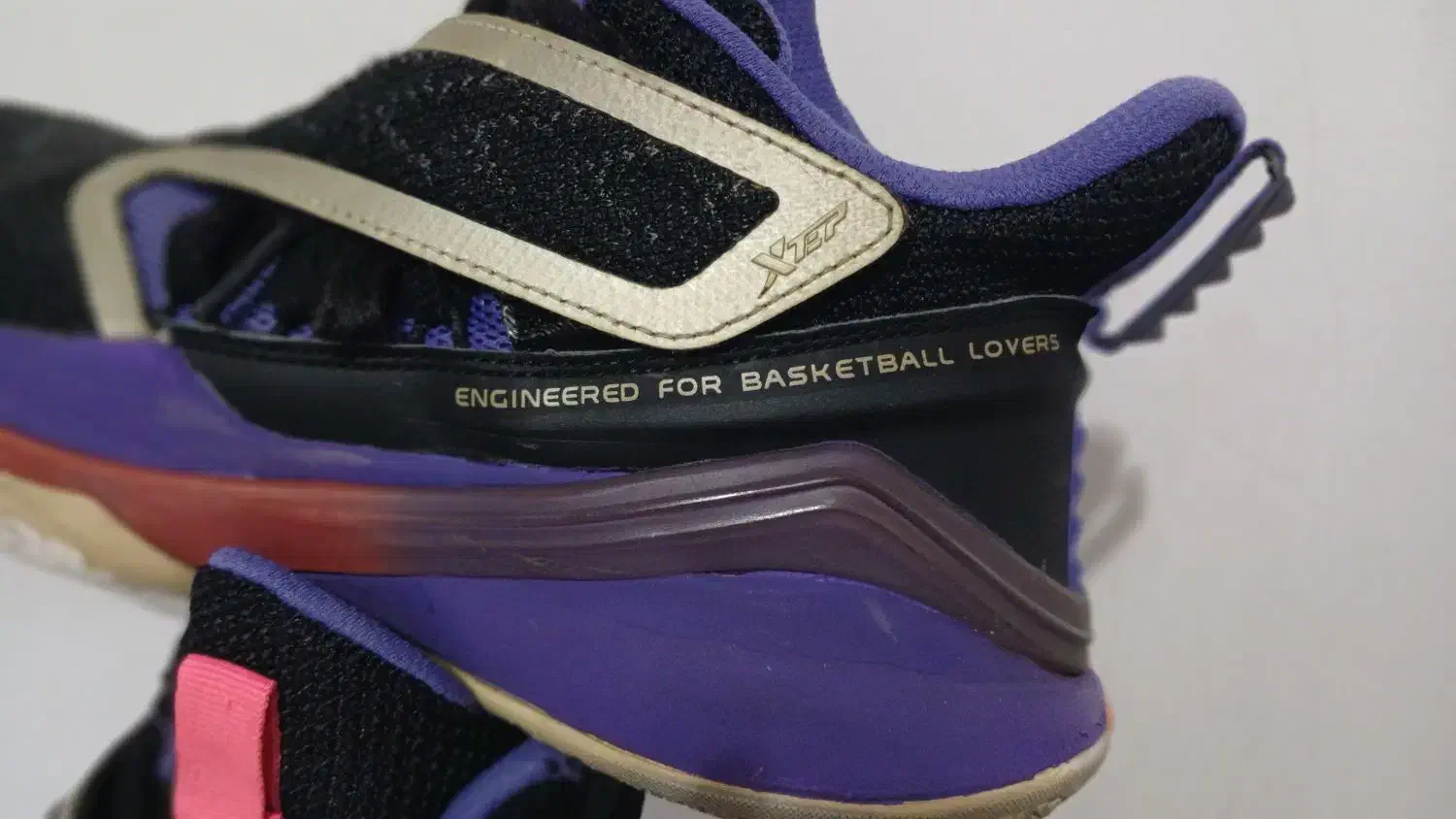 کفش حرفه ای اسپرت بسکتبال|کیف، کفش، کمربند|ارومیه, |دیوار