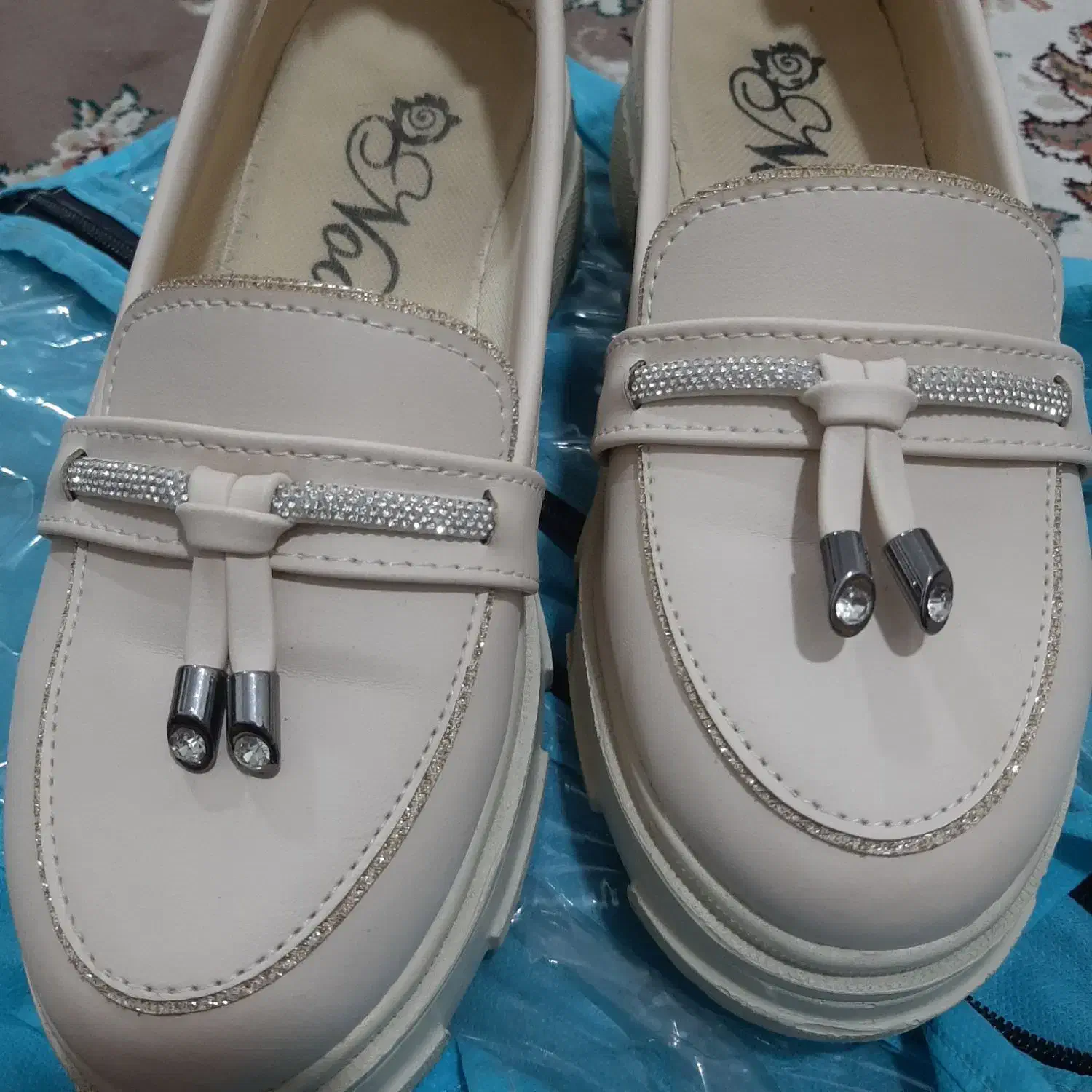 کفش  زنانه|کیف، کفش، کمربند|پاکدشت, پاکدشت (مامازند)|دیوار