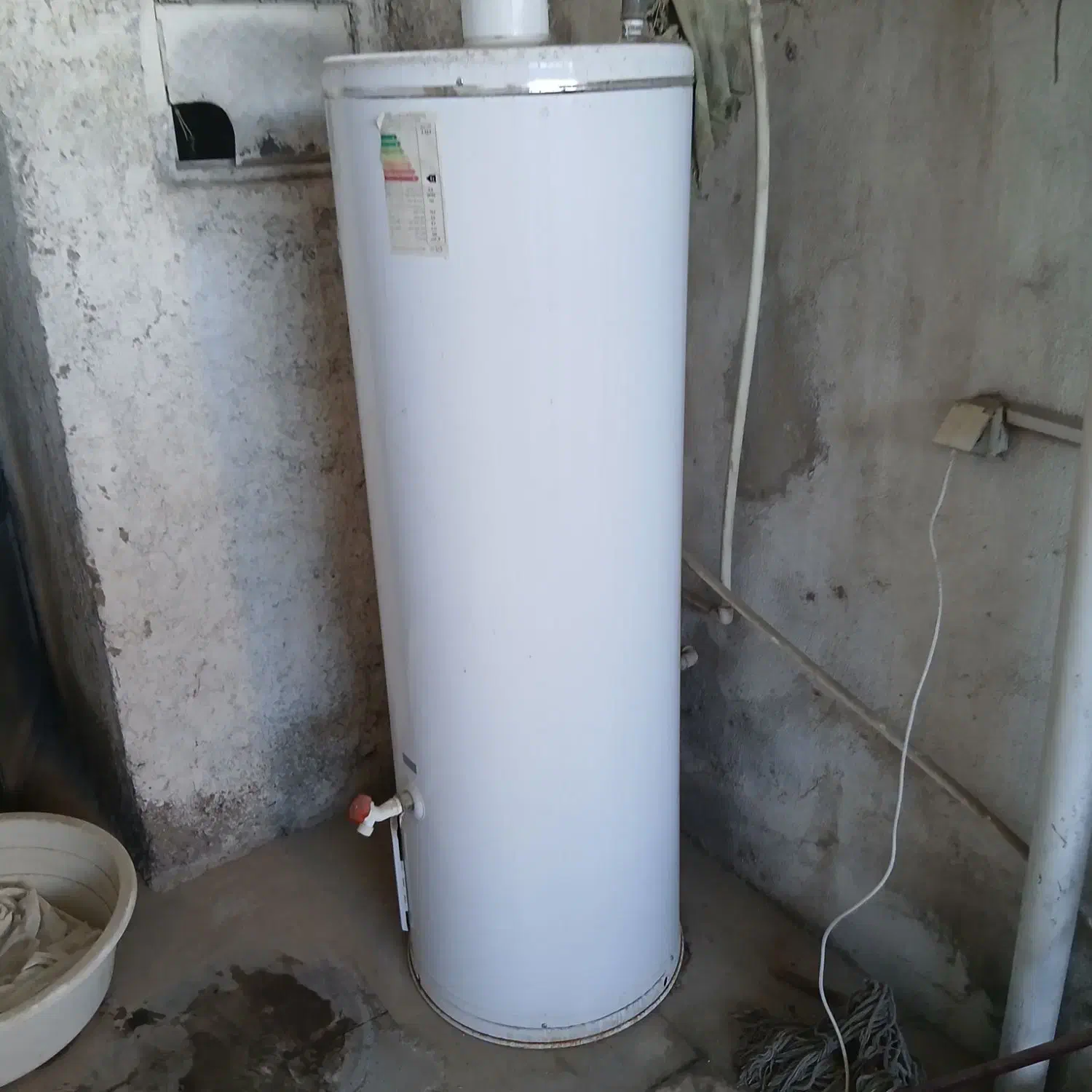 ابگرمکن ۱۶۵ لیتری ایستاده نوسوزان|آبگرمکن، پکیج، شوفاژ|آزادشهر, |دیوار