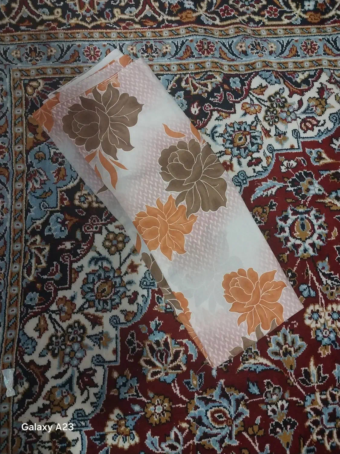 چادرمشکی و پارچه|لباس|باسمنج, |دیوار