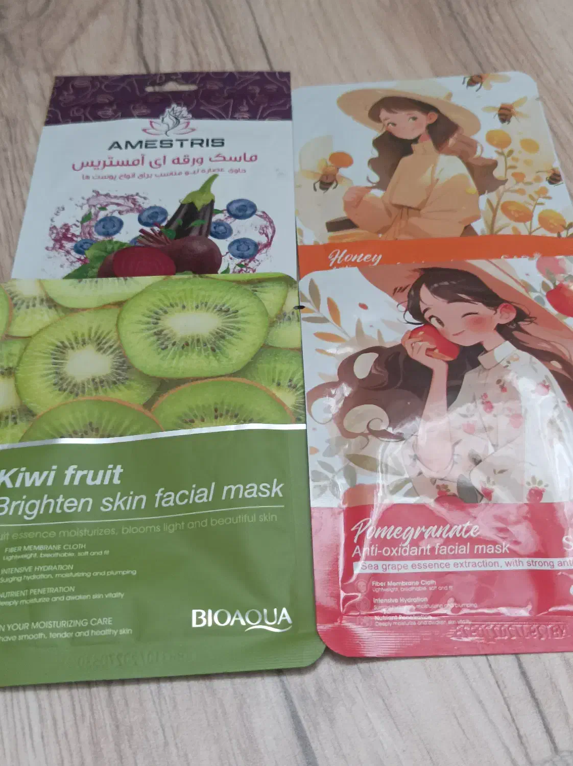 لوازم آرایشی نو و برند( در لنگرود)|آرایشی، بهداشتی، درمانی|شلمان, |دیوار