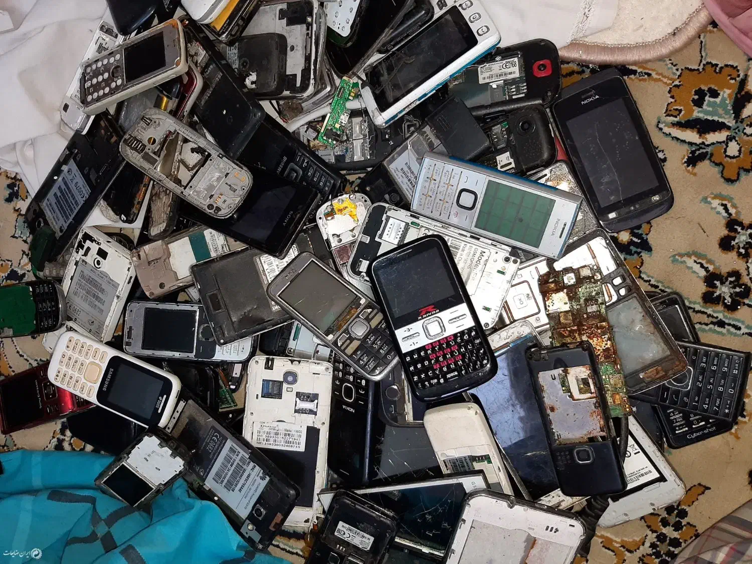 گوشی موبایل قدیمی|موبایل|اردبیل, |دیوار