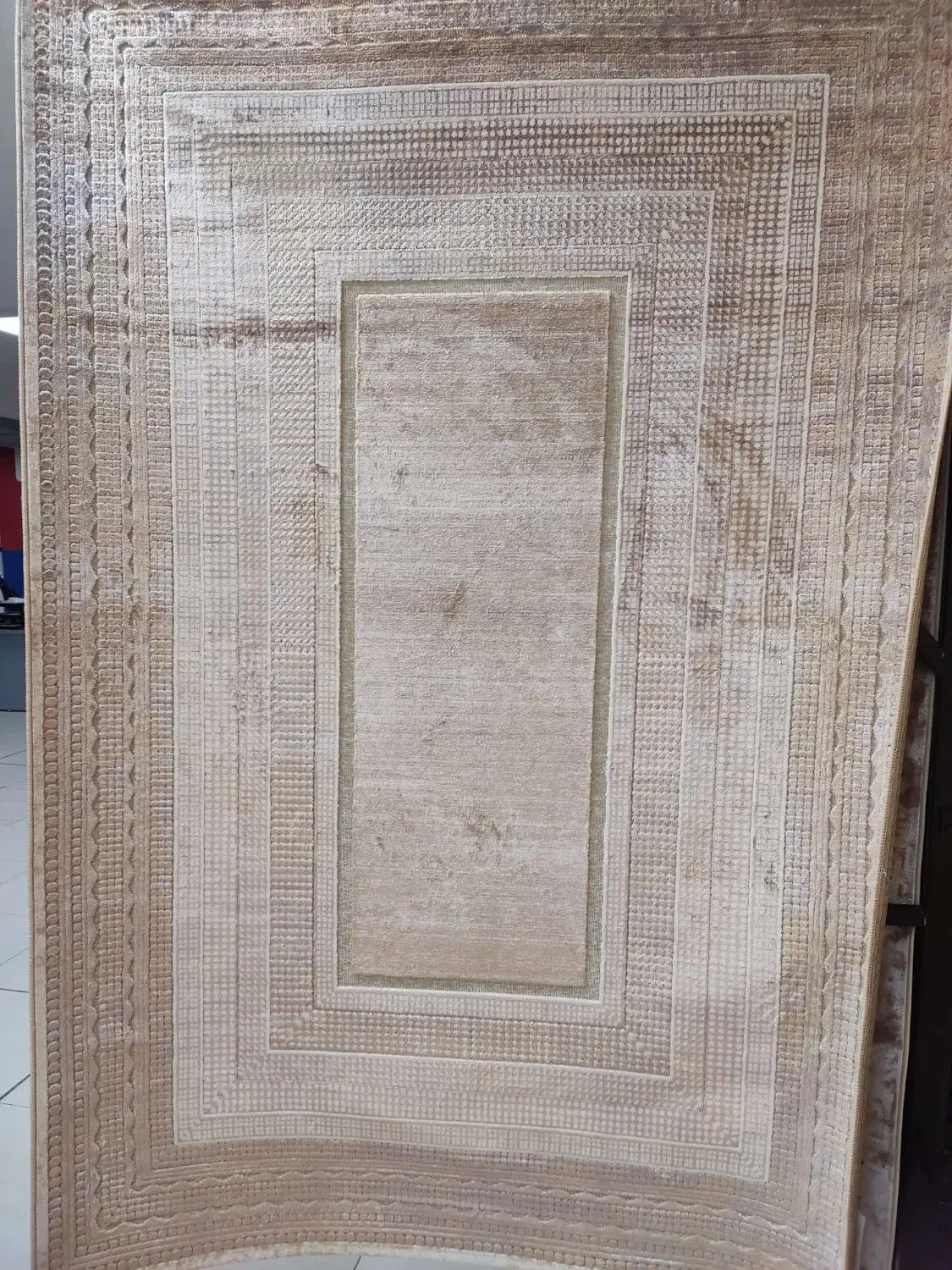 گلیم نو ۴متری مناسب اتاق نوجوان و آشپزخانه رنگ بژ|گلیم، جاجیم، گبه|شیراز, لشکری‎|دیوار