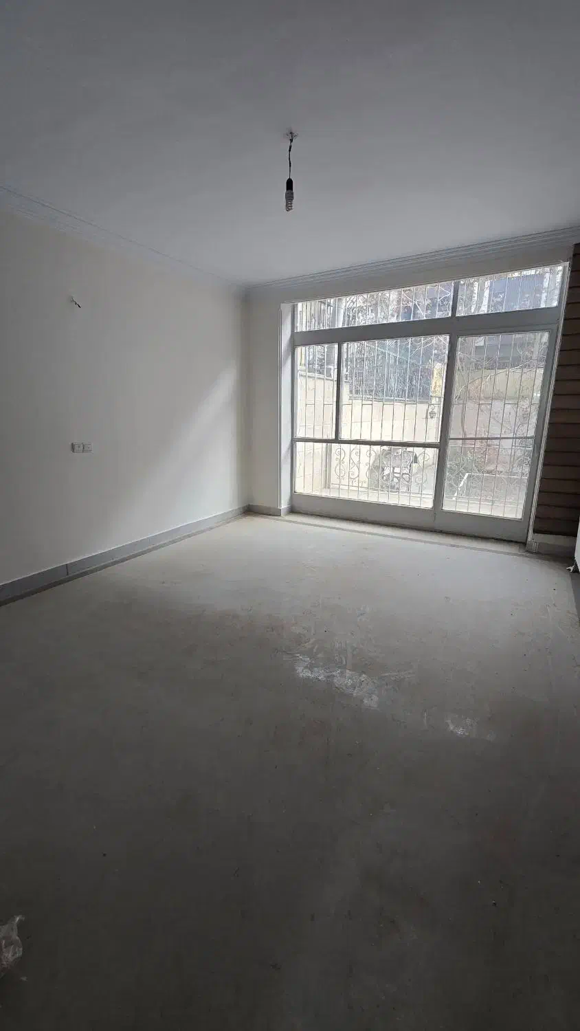 خانه ویلایی مستقل قیطریه ۲۸۰ متر مناسب کار وسکونت