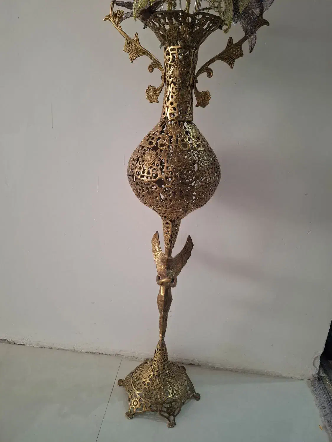 گلدان برنز|گل مصنوعی|همدان, |دیوار