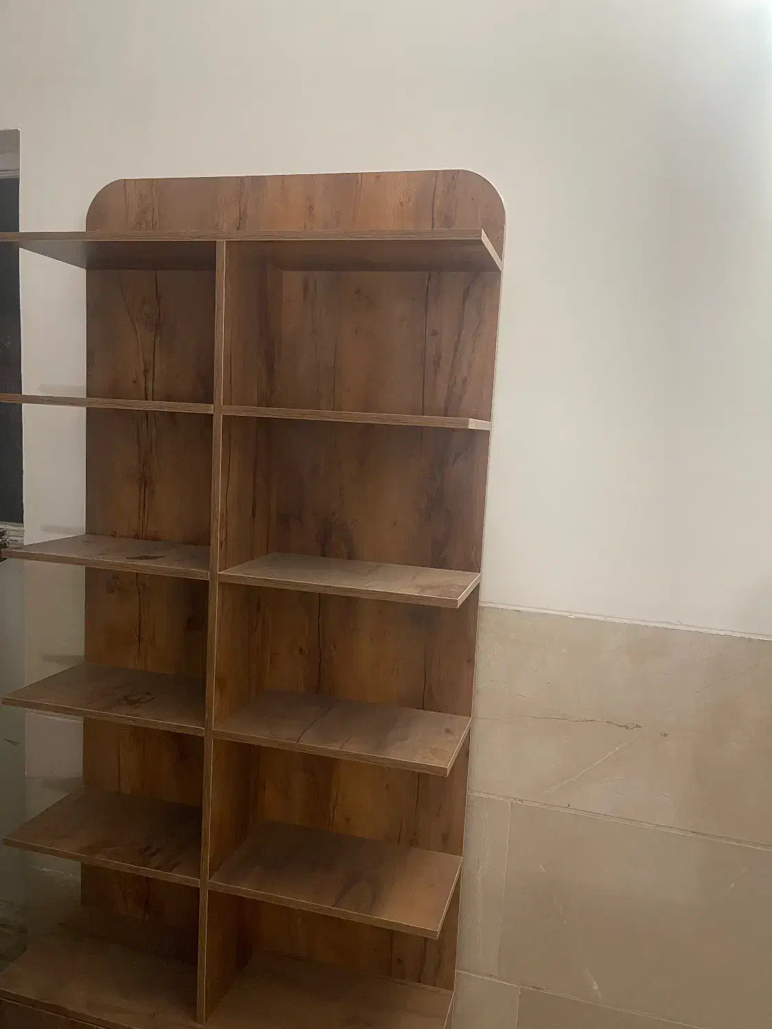 کتابخانه|کتابخانه، شلف، قفسههای دیواری|یزد, |دیوار