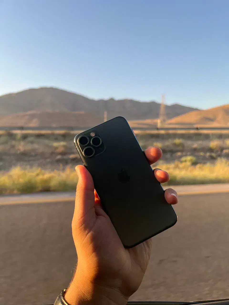 11 pro|موبایل|شیروان (خراسان), |دیوار