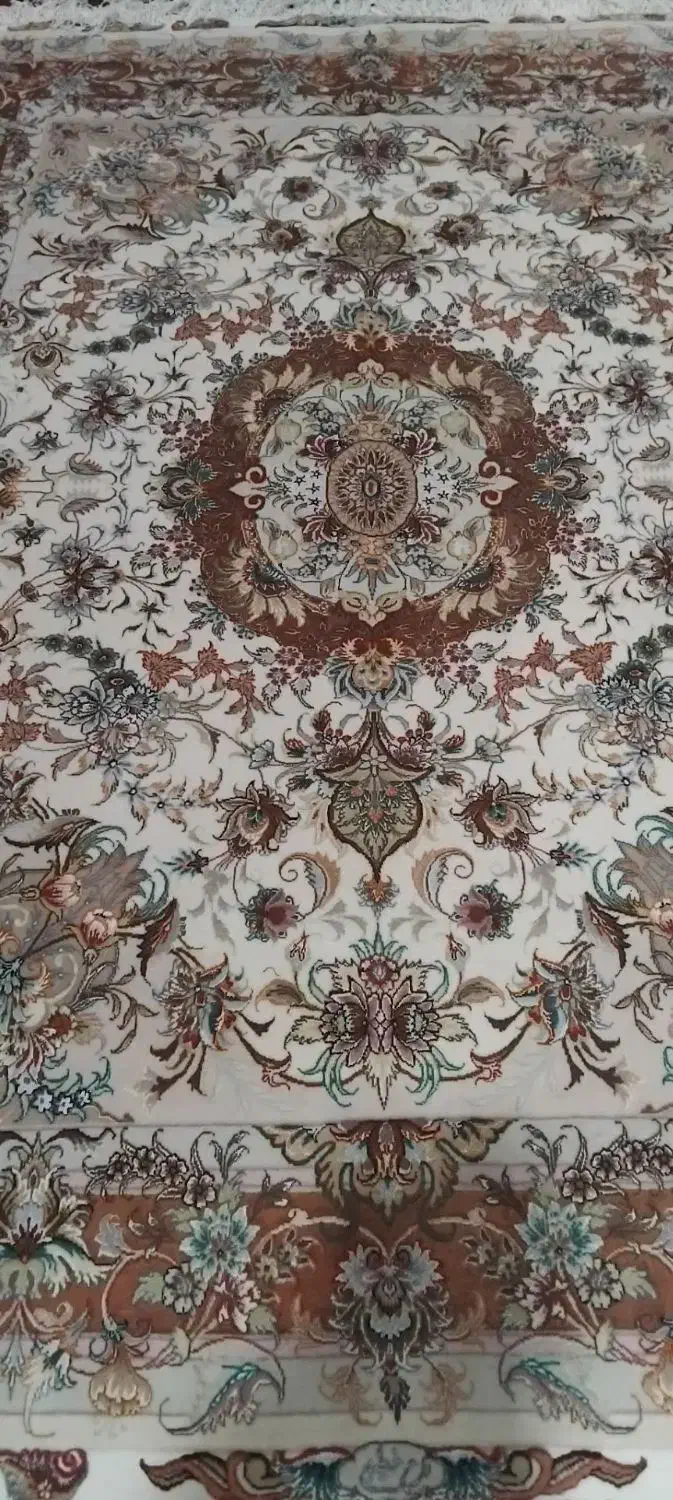 فرش قالیچه،۶۰رج خطیبی چله حاشیه ترنج ابریشم|فرش|تبریز, |دیوار