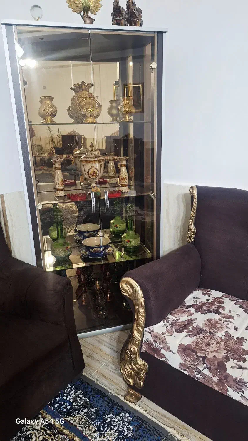 بوفه شیشه ای|بوفه، ویترین، کنسول|بروجرد, |دیوار