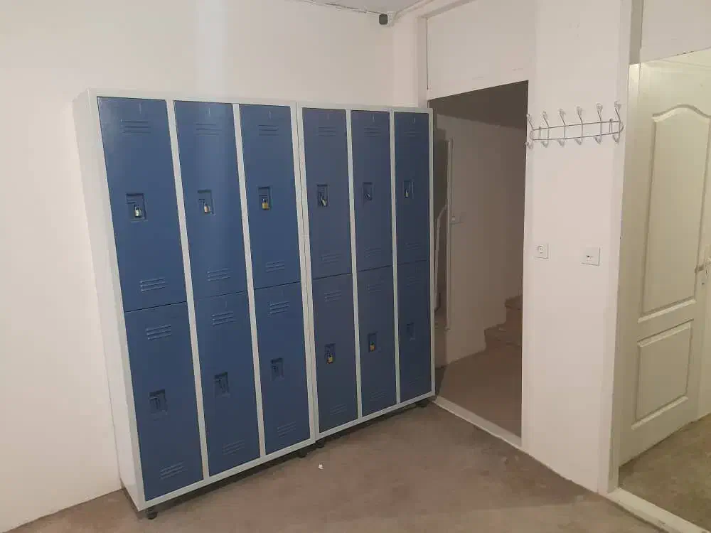 خوابگاه پسرانه تمیز و خلوت دسترسی عالی ظرفیت محدود|اجارهٔ کوتاهمدت آپارتمان و سوئیت|تهران, دستغیب|دیوار