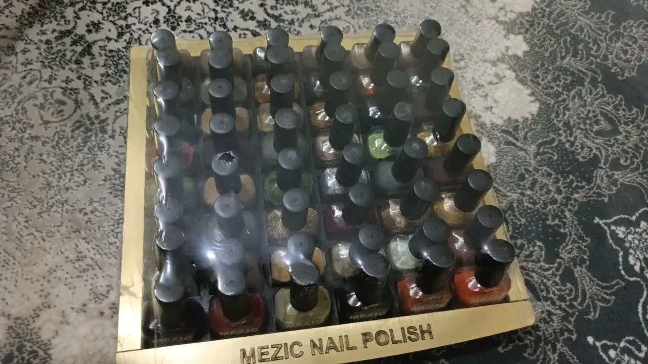 لاک اکلیلی Mezic|آرایشی، بهداشتی، درمانی|قم, شهرک امام حسن|دیوار