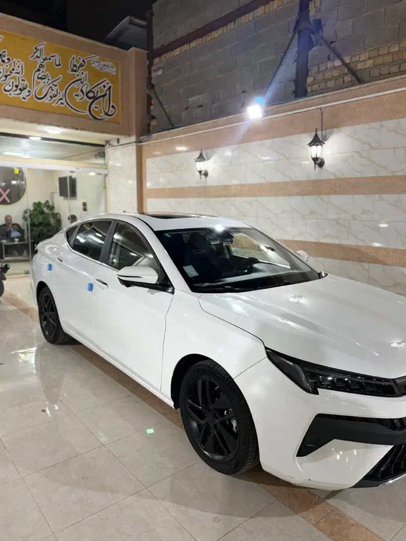 کی ام سیj7 مدل۱۴۰۲بدون رنگ|خودرو سواری و وانت|قم, آزادگان|دیوار