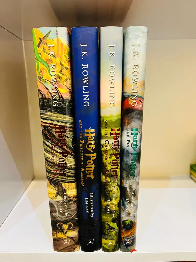 مجموعه 4 جلدی کتاب مصور هری پاتر|کتاب و مجله ادبی|ملارد, |دیوار