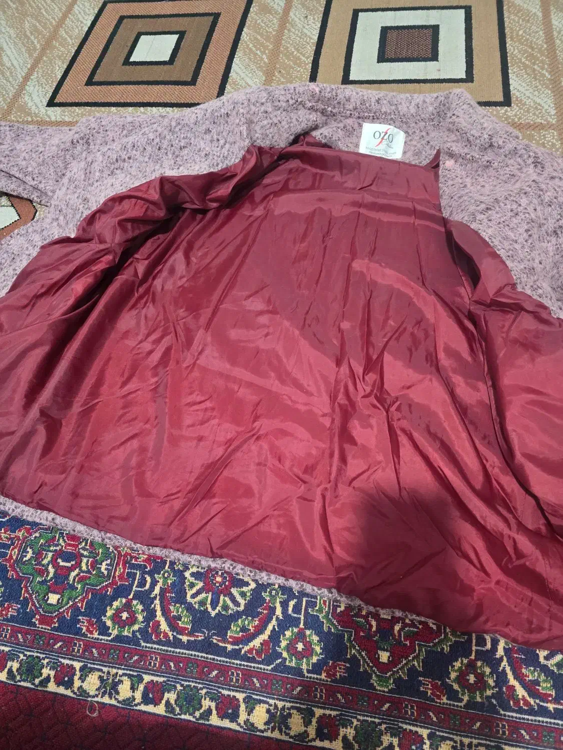 پالتو|لباس|یزد, |دیوار