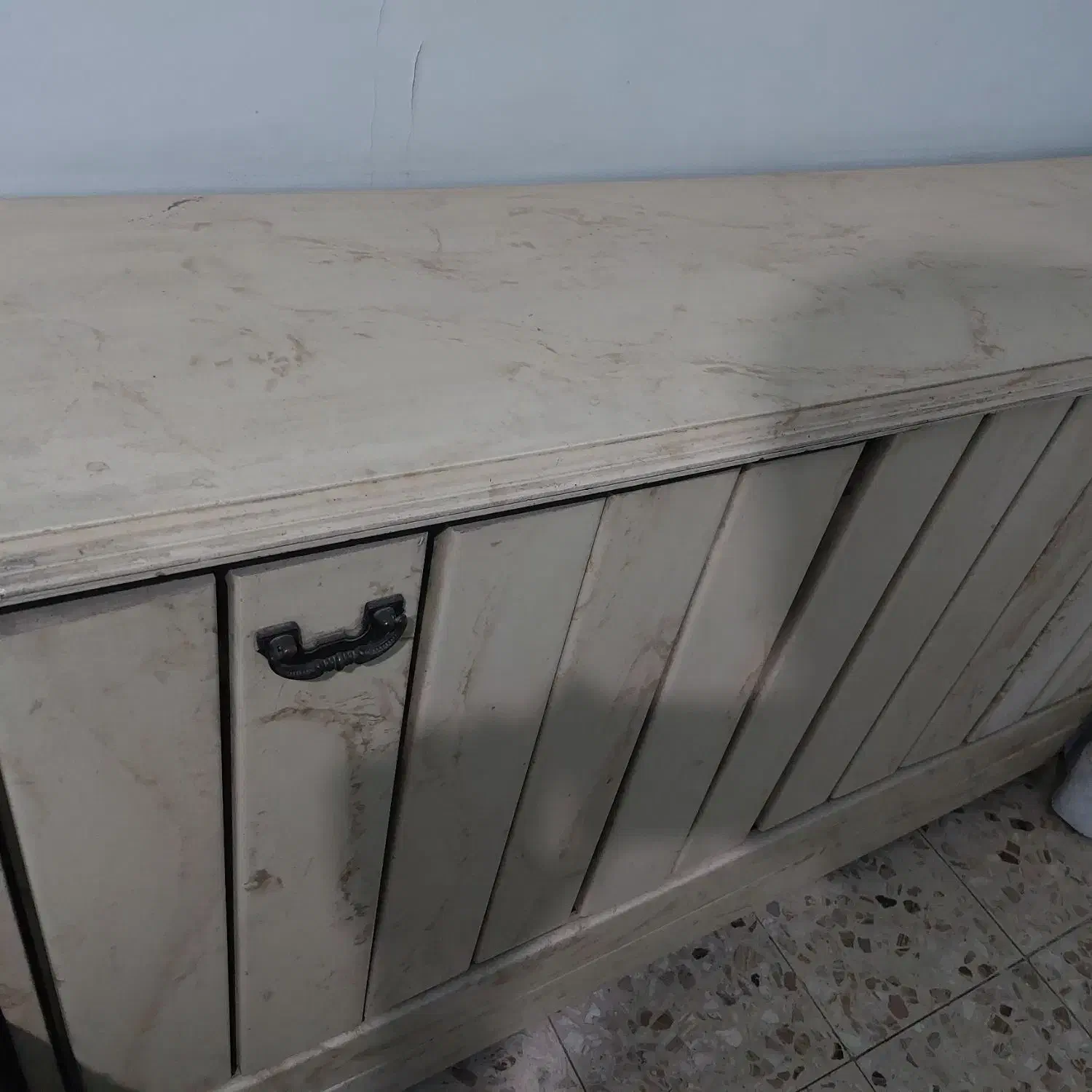 روشوفاژی مرمر- رو شوفاژی - قدیمی آنتیک|کلکسیون اشیاء عتیقه|تهران, گیشا|دیوار