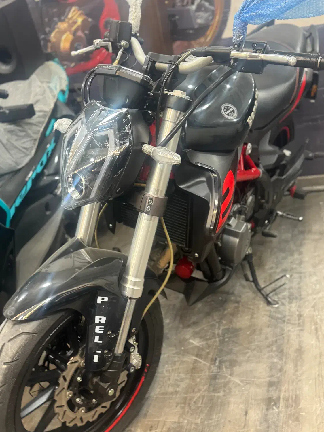 بنلی ۳۰۰ مدل ۹۹ نقد واقساط|موتورسیکلت|اصفهان, سرتاوه|دیوار