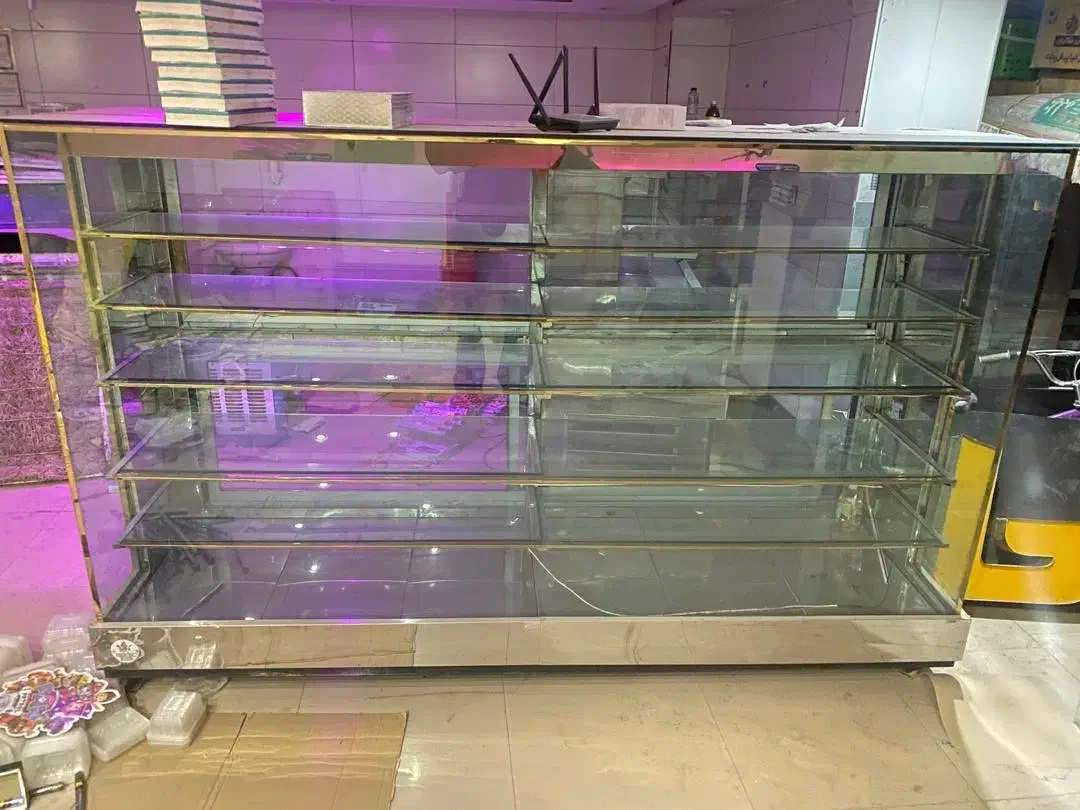 ویترین|فروشگاه و مغازه|شیراز, گویم|دیوار