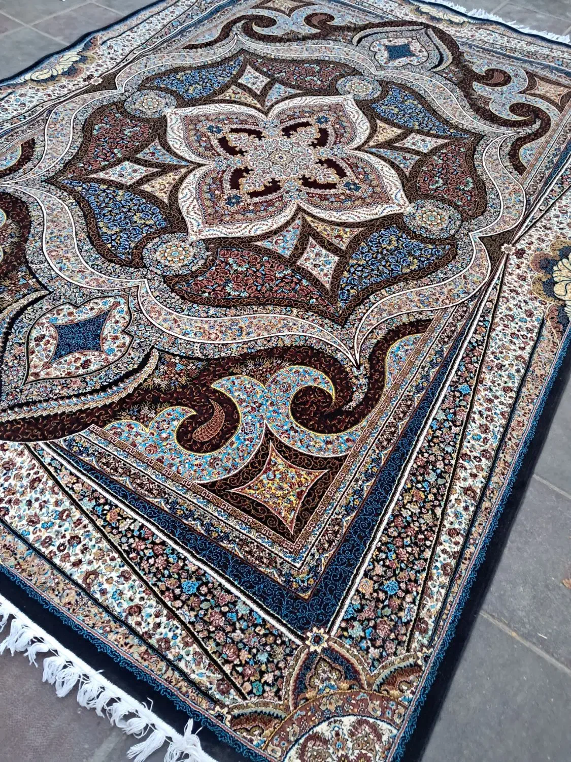 ۲ تخته فرش ۹ متری ۷۰۰شانه|فرش|ورامین, خیر آباد|دیوار