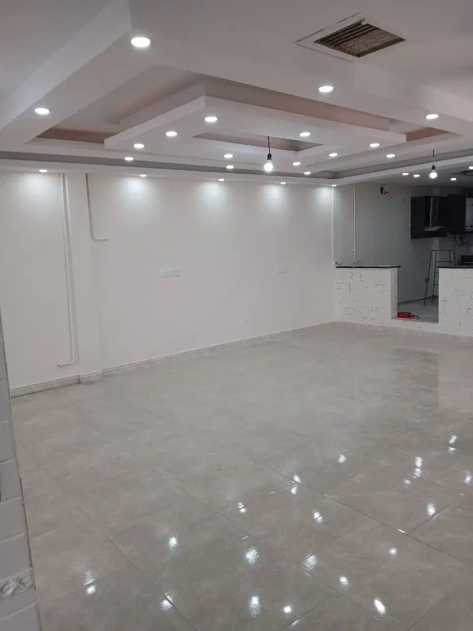 واحدمسکونی واداری درخیابان اصلی گوهردشت|فروش دفتر کار، اتاق اداری، مطب|کرج, گوهردشت|دیوار