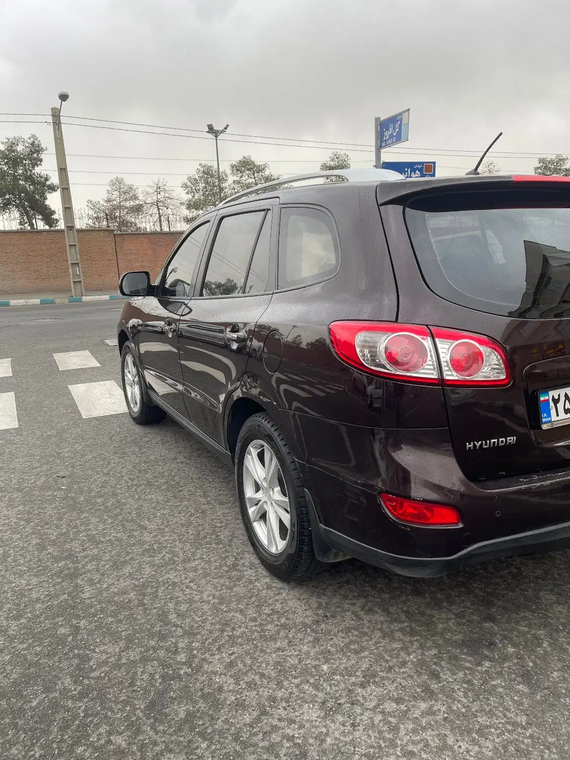 سانتافه ۲۰۱۰ ۳۵۰۰cc|خودرو سواری و وانت|تهران, درختی|دیوار