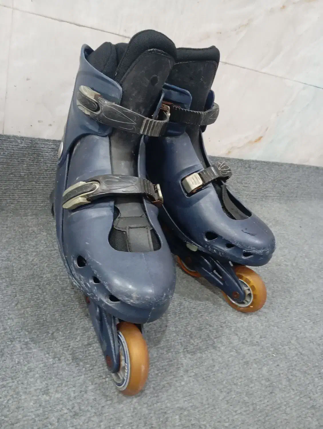 اسکیت برند Eiffel فرانسه اورجینال|دوچرخه، اسکیت، اسکوتر|ری, اقدسیه|دیوار