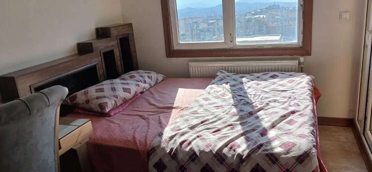 تخت.کمد میزآرایش|تخت و سرویس خواب|پردیس, فاز ۳|دیوار