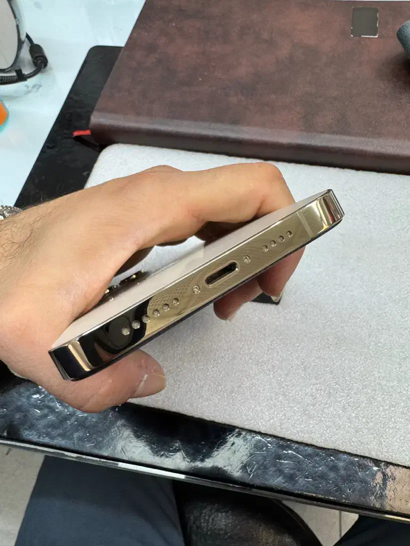 iphone 13 pro max 256 zaa|موبایل|اصفهان, چرخاب|دیوار