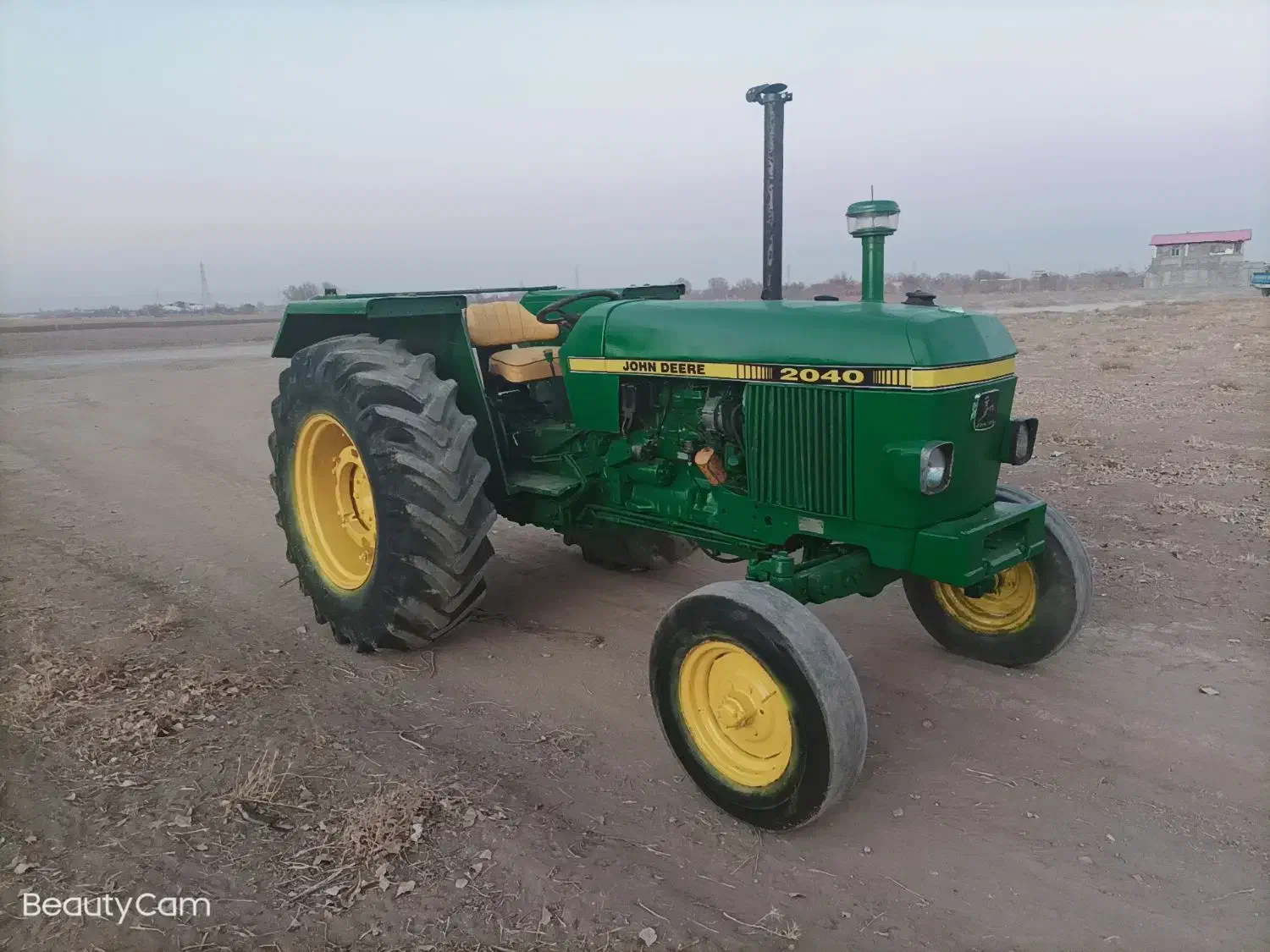 تراکتور چهار سیلندر جاندیر ۲۰۴۰|خودرو سنگین|بهار, |دیوار