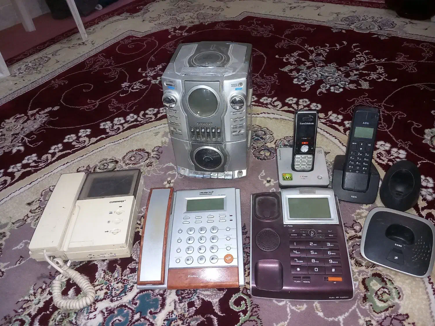 تلفن رادیو ی|تلفن رومیزی|شازند, |دیوار