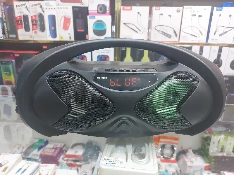 اسپیکر بلوتوث فلش rs 8884|پخشکننده همراه|مشهد, فرهنگیان (شهرک غرب)|دیوار