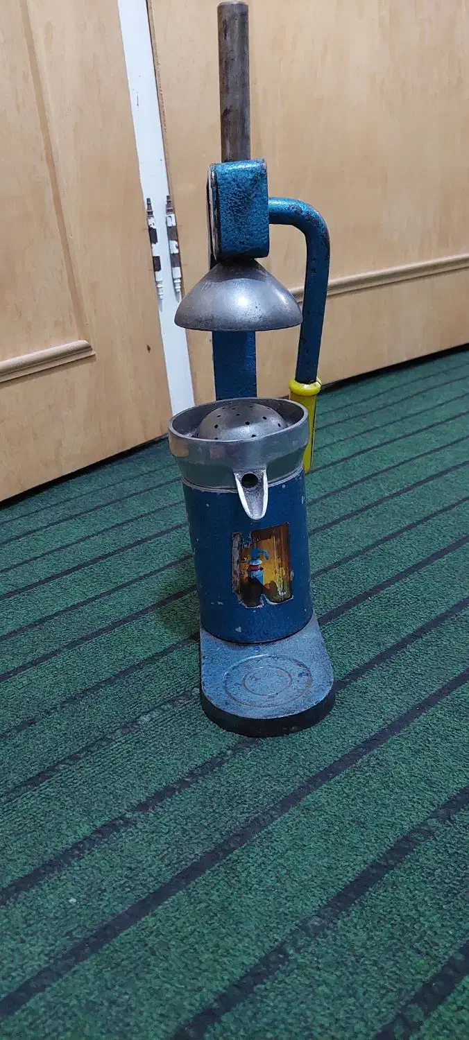 ابمیوه گیری دستی|آبمیوهگیر و آبمرکباتگیر|قم, نخودی|دیوار