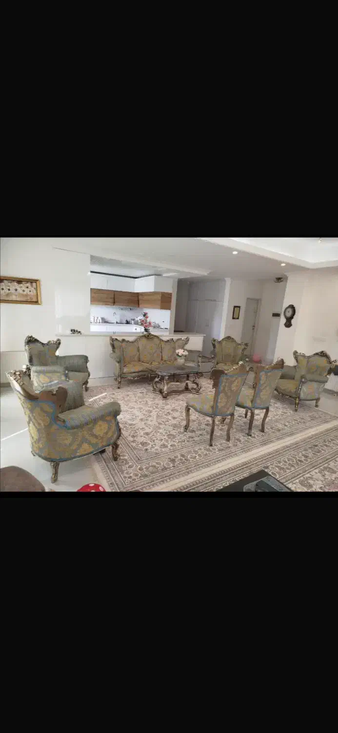 مبل ۹ نفره سلطنتی|مبلمان خانگی و میز عسلی|چالوس, |دیوار