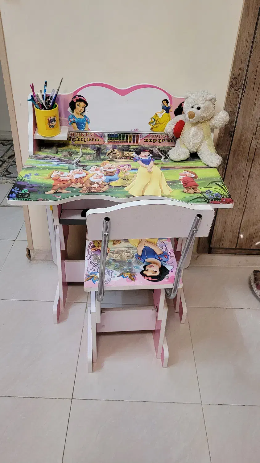 میز و صندلی تحریر کودک|تخت و صندلی بچه|اصفهان, مسجد مصلی|دیوار