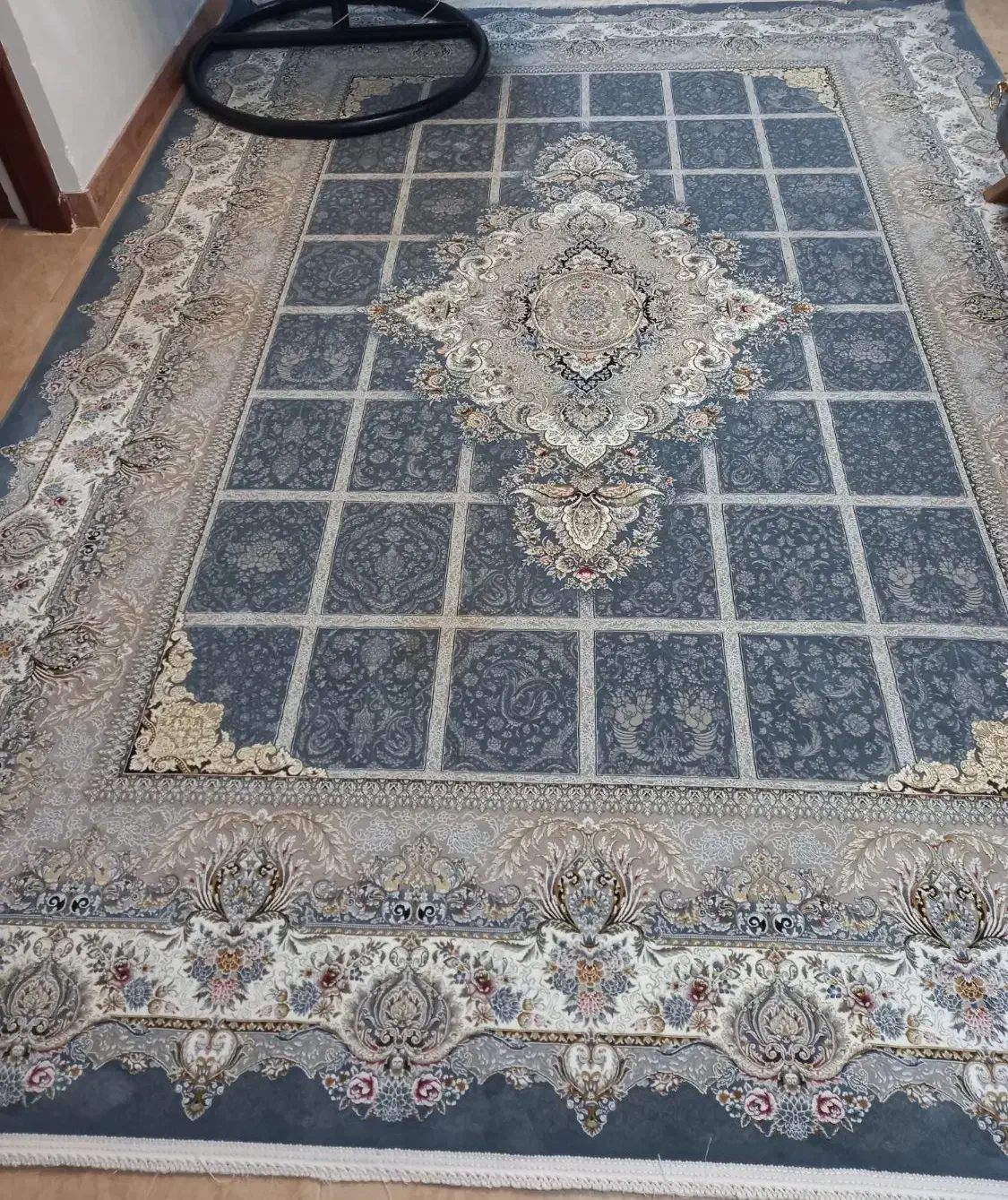 فرش ۹متری ۱۲۰۰شانه|فرش|صومعهسرا, |دیوار