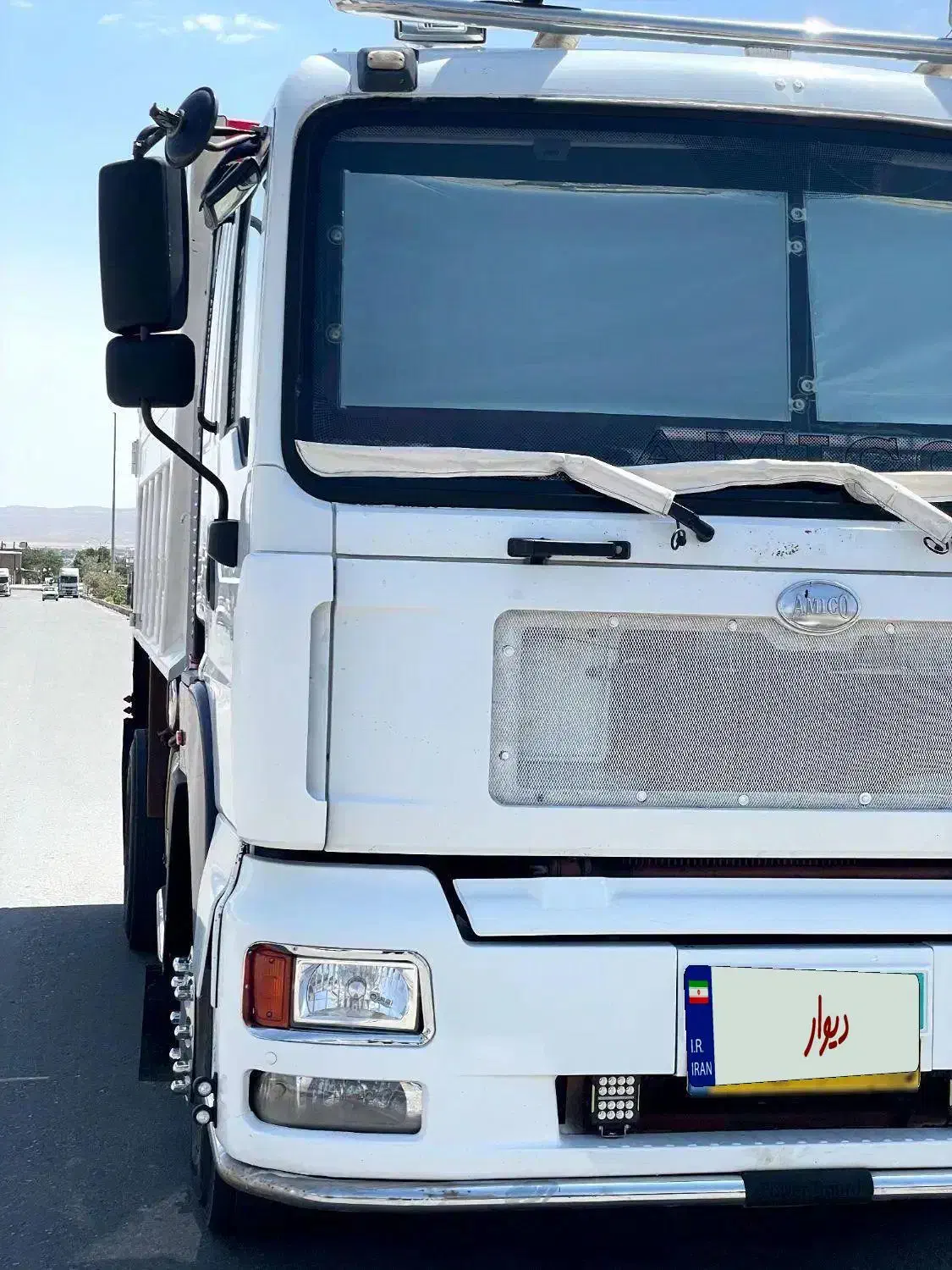 آمیکوکمپرسی|خودرو سنگین|بافت, |دیوار