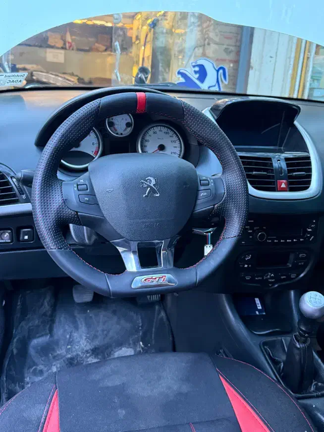 فرمان ۲۰۶ ۲۰۷ 208 gti|قطعات یدکی و لوازم جانبی|شیراز, لاله|دیوار