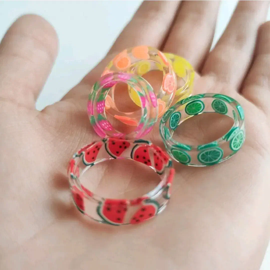 انگشتر رزینی ساده و میوه ای|بدلیجات|شیراز, جانبازان|دیوار