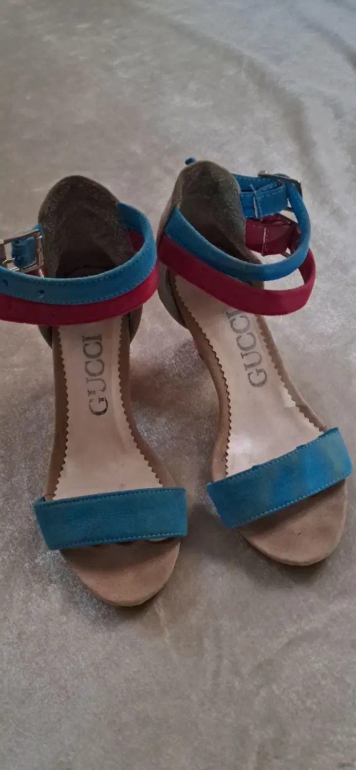 کفش|کیف، کفش، کمربند|مریوان, |دیوار