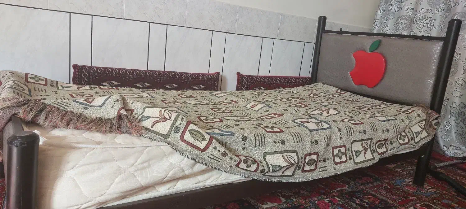 تخت  خواب یک نفری با تشک|تخت و سرویس خواب|فارسان, |دیوار