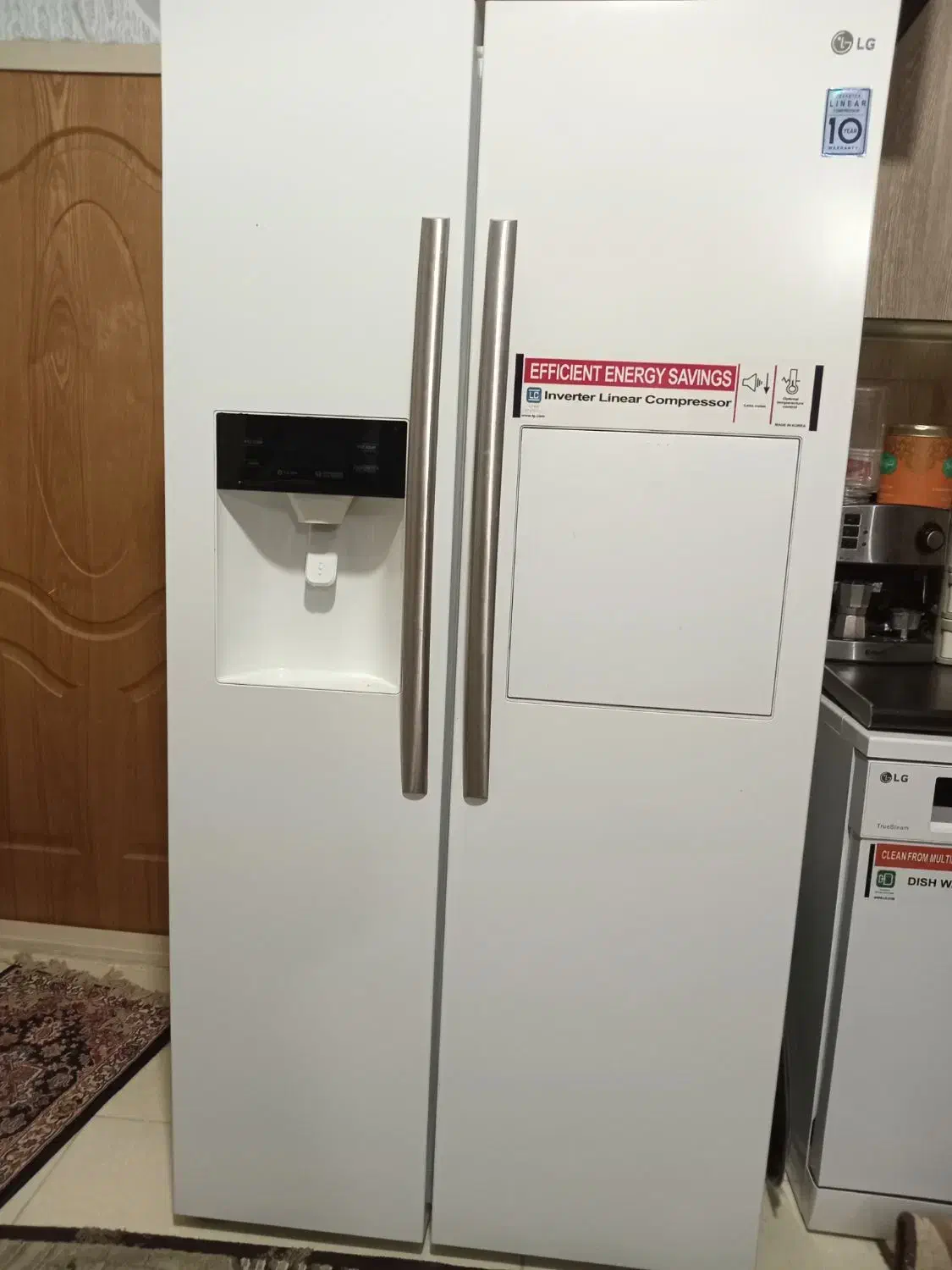 یخچال ساید کره یخ ساز در حد|یخچال و فریزر|قم, دروازه چوبی|دیوار