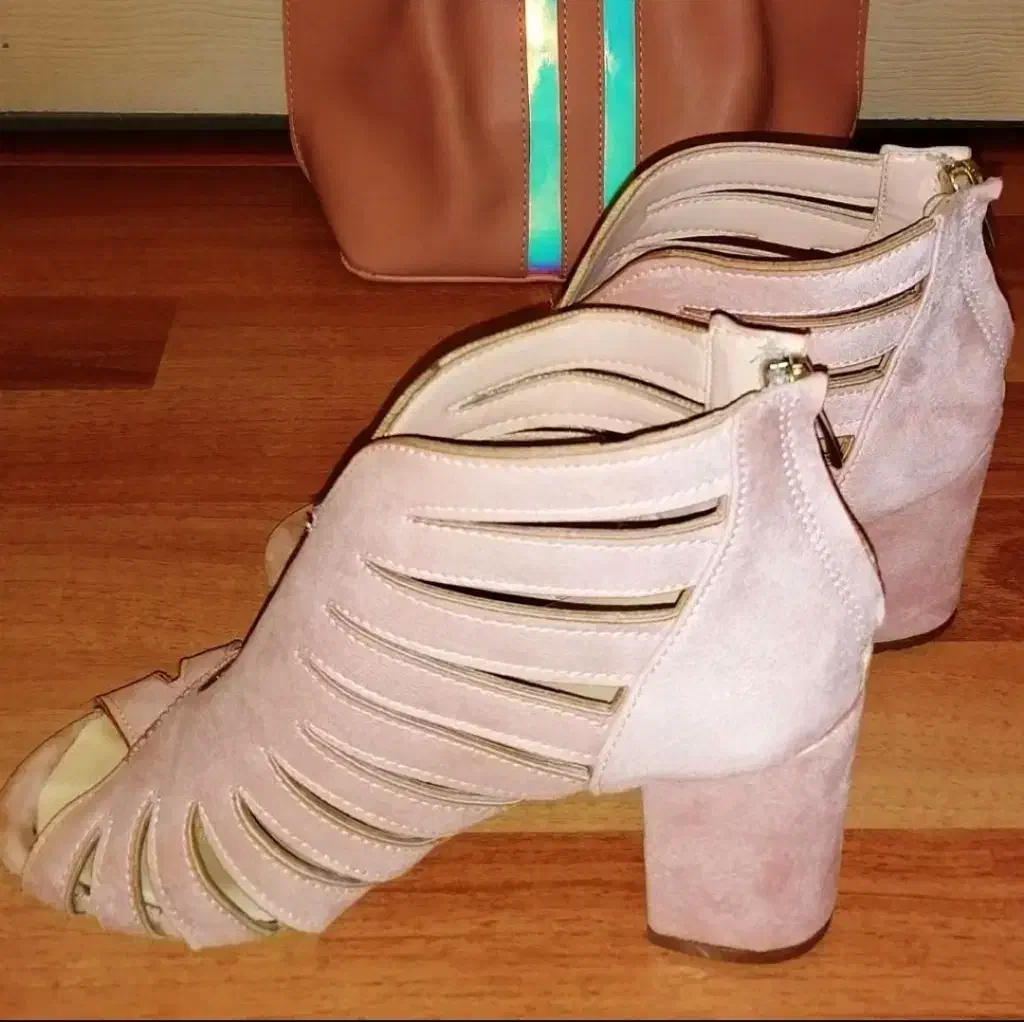 کیف و کفش ست|کیف، کفش، کمربند|ارومیه, |دیوار