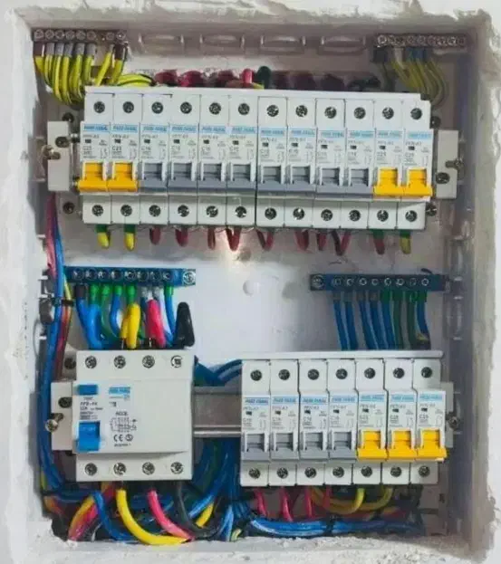 برقکاربرقکاری کیانشهر کیانپارس کیان آبادلشکر زیتون|خدمات پیشه و مهارت|اهواز, کیان اباد|دیوار